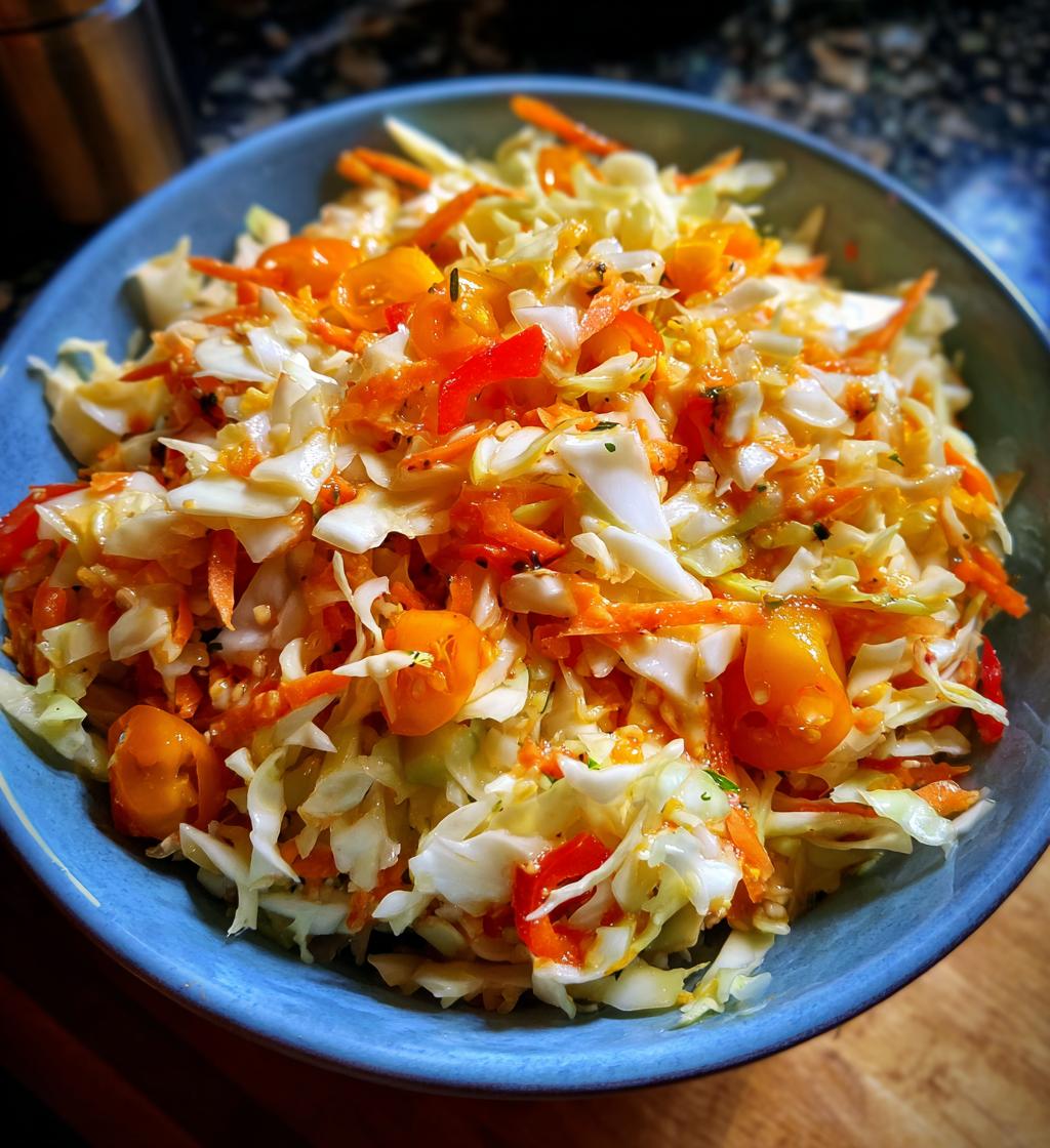 Pikliz (Spicy Pickled Cabbage Slaw) - detail 1