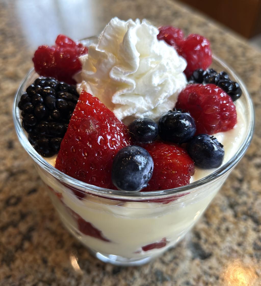 Valentine Pudding Parfait - detail 1